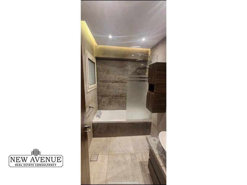 10 WhatsApp Image 2025-11-06 at 4.42. 22 PM. jpg