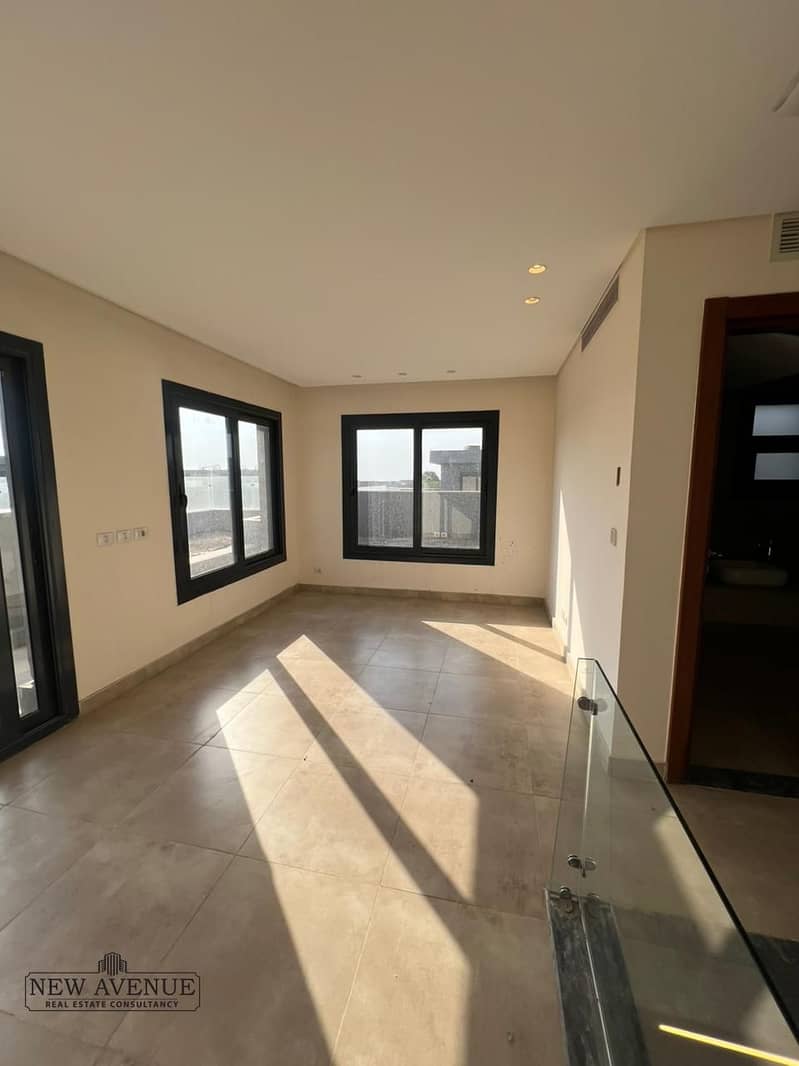 8 WhatsApp Image 2025-11-20 at 11.47. 03 PM (1). jpeg