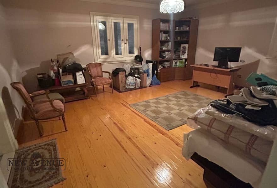 4 2c73335a-76de-47f5-97ef-4cbf7aab8578. jpg