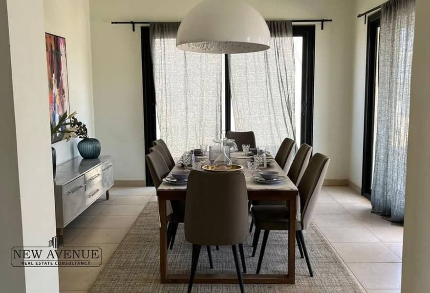 7 28320d12-6a30-47fc-ad8d-2672e1e5aa43. jpg