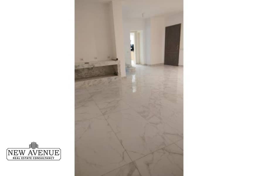 9 345c3938-10f0-4ba7-9703-029ce4d10f99. jpg