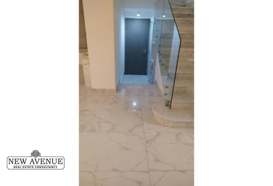 10 117570db-72b4-4df3-8e12-5236dd623192. jpg