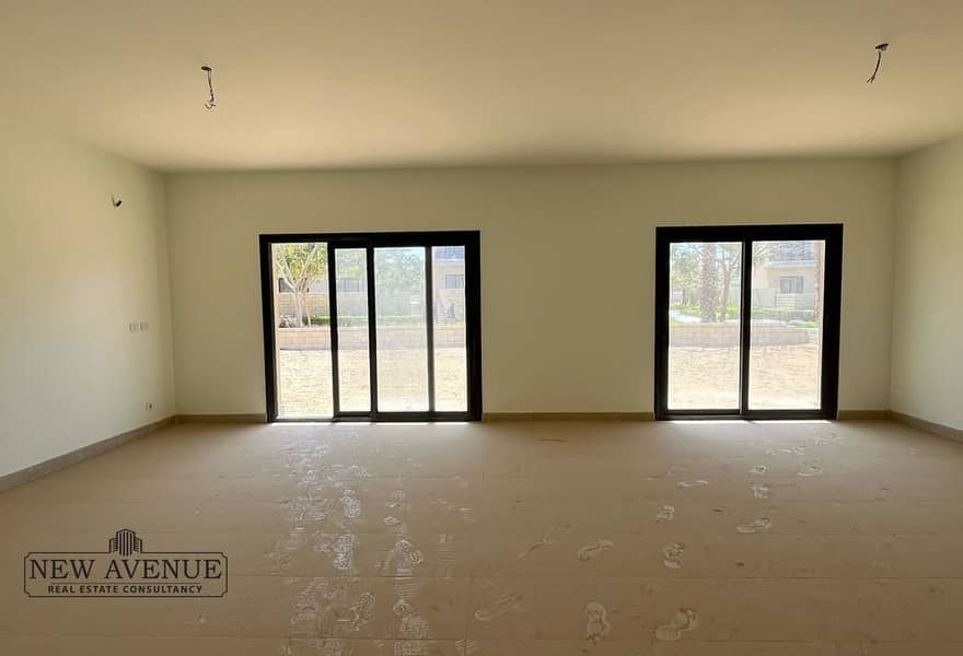 9 ec74e109-9a75-4fad-9a67-621cc7280713. jpg