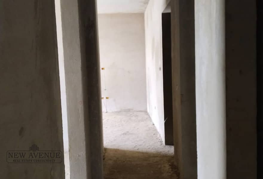 8 0c63f45e-0625-49e1-b697-bfa94b11192e. jpg