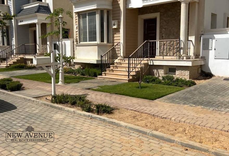 6 ccb462ae-048e-45ae-a195-d75e357afcba. jpg