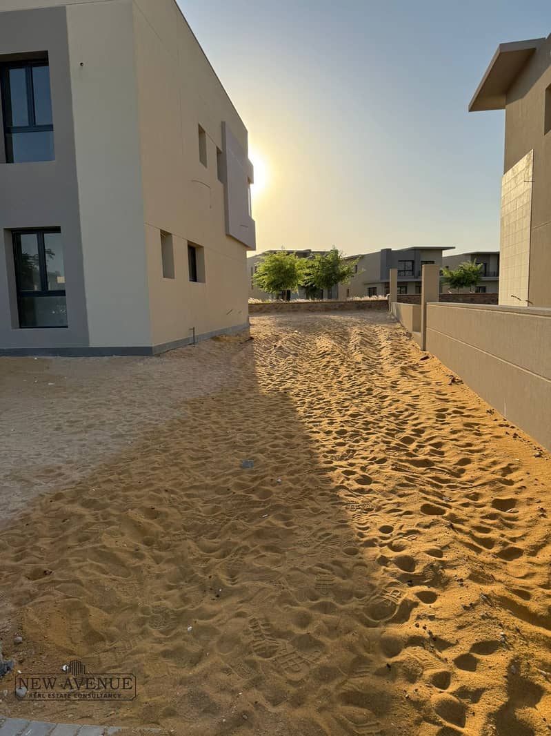 9 WhatsApp Image 2025-10-27 at 12.19. 38 PM. jpeg