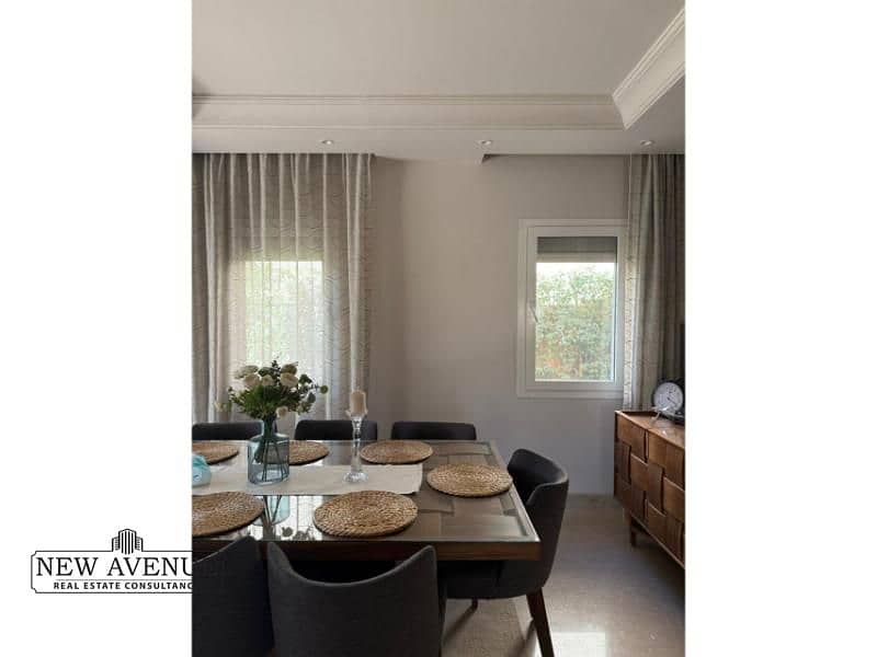 4 WhatsApp Image 2025-11-11 at 4.04. 14 PM (2). jpg