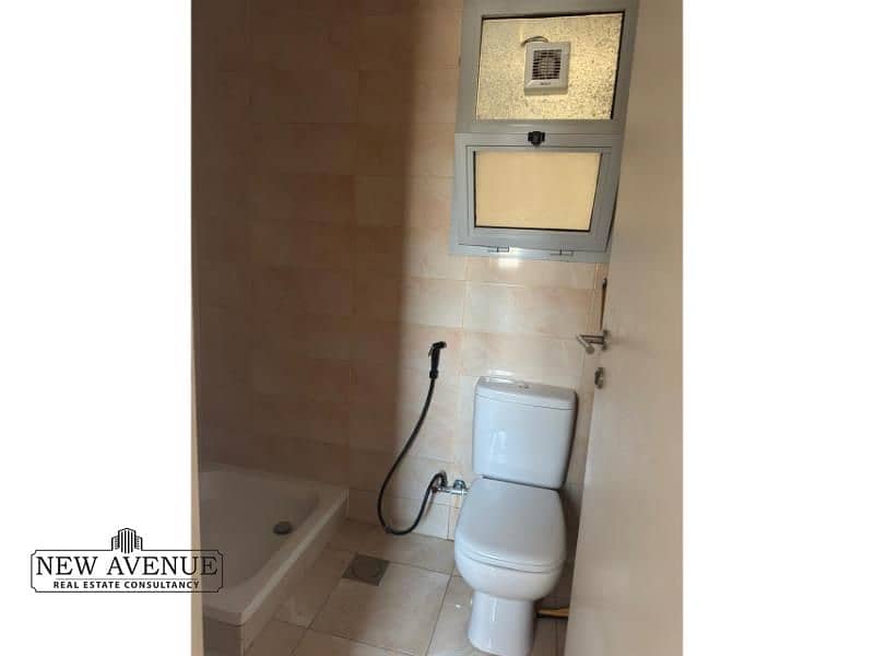 10 WhatsApp Image 2025-11-19 at 12.53. 51 PM (1). jpg