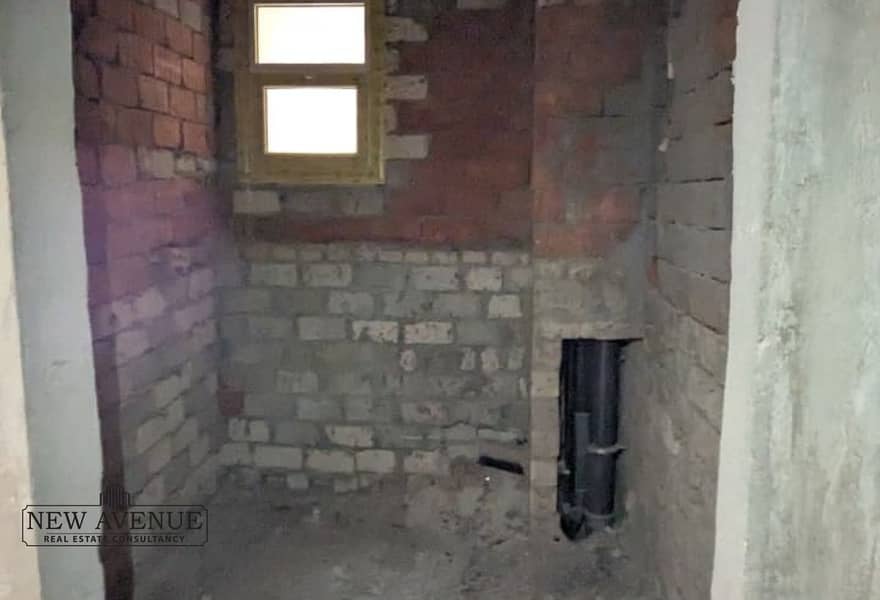 8 a0f6cfd2-f5fa-4f91-81ae-8352a9733df3. jpg