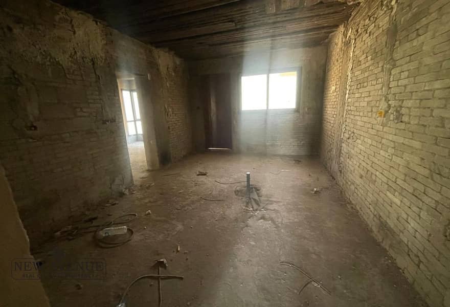 8 0700959b-5db5-4f37-9cf3-4c252ac37f4d. jpg