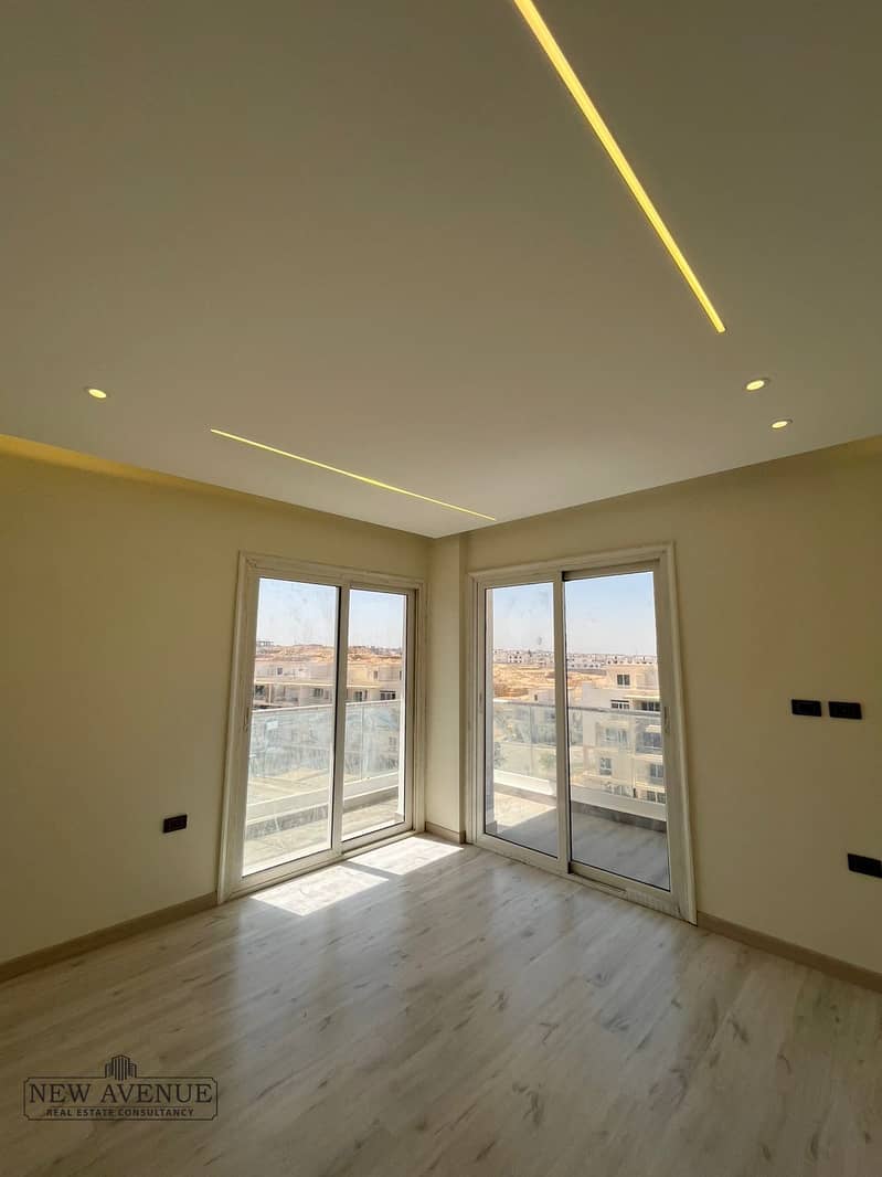 10 WhatsApp Image 2025-11-20 at 6.07. 13 PM (2). jpeg