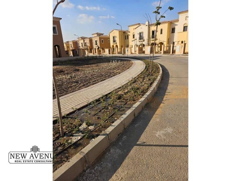 6 WhatsApp Image 2025-10-27 at 4.41. 59 PM (1). jpg