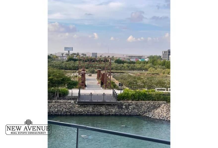 7 078fd045-f3b0-412c-ae25-e319f859a40f. jpeg