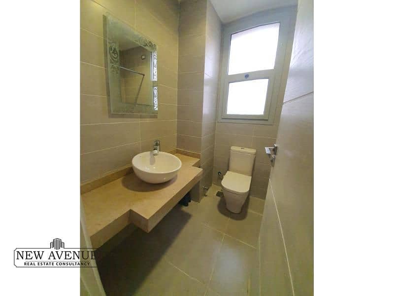 10 WhatsApp Image 2025-11-17 at 1.12. 02 PM. jpg