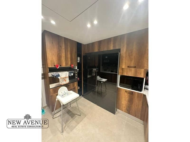 11 WhatsApp Image 2025-10-27 at 6.08. 20 PM (1). jpg