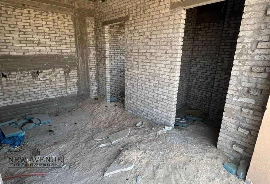 7 29d91db4-b1c0-4728-a8a8-1b4e5566f617. jpg