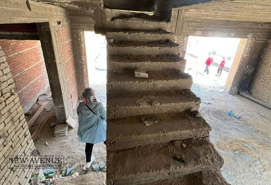 9 5741172d-bc40-420e-b059-5b353cfe9ba9. jpg