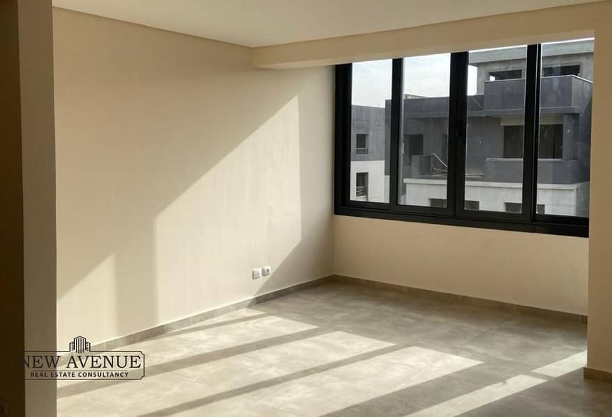 3 d61d4c7f-8c8c-421a-b2bb-a0df6931be87. jpg