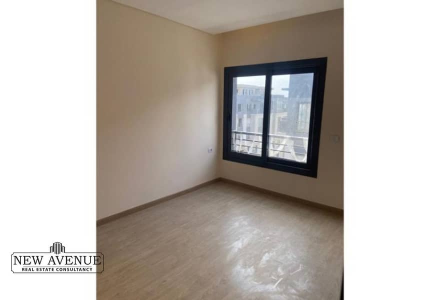 4 1b6c2c09-e000-49fb-9269-68dfabde72fc. jpg