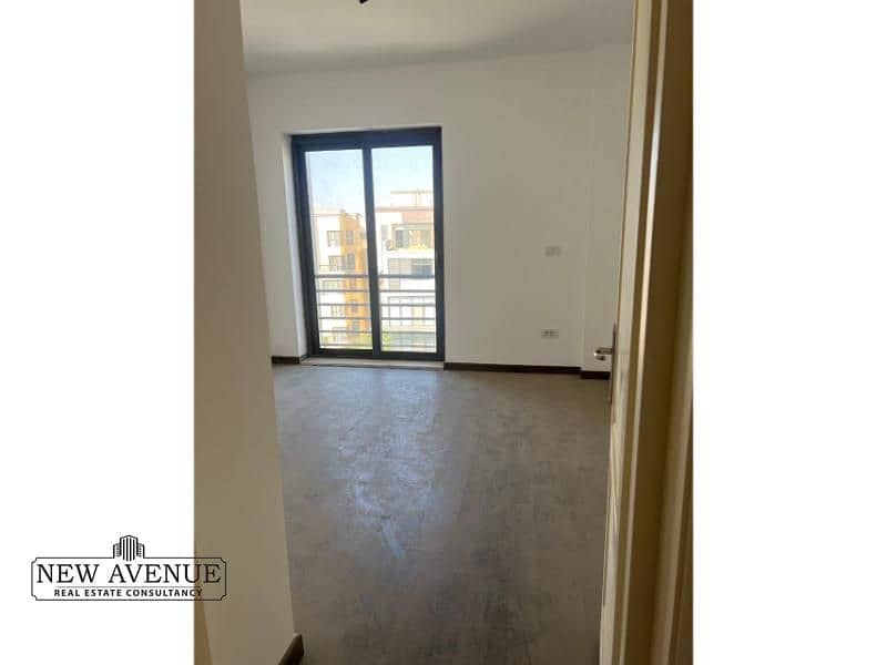 5 WhatsApp Image 2025-11-23 at 3.03. 59 PM (1). jpg