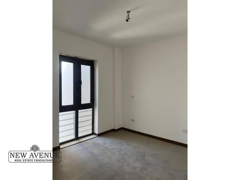 6 WhatsApp Image 2025-11-23 at 3.04. 01 PM (1). jpg