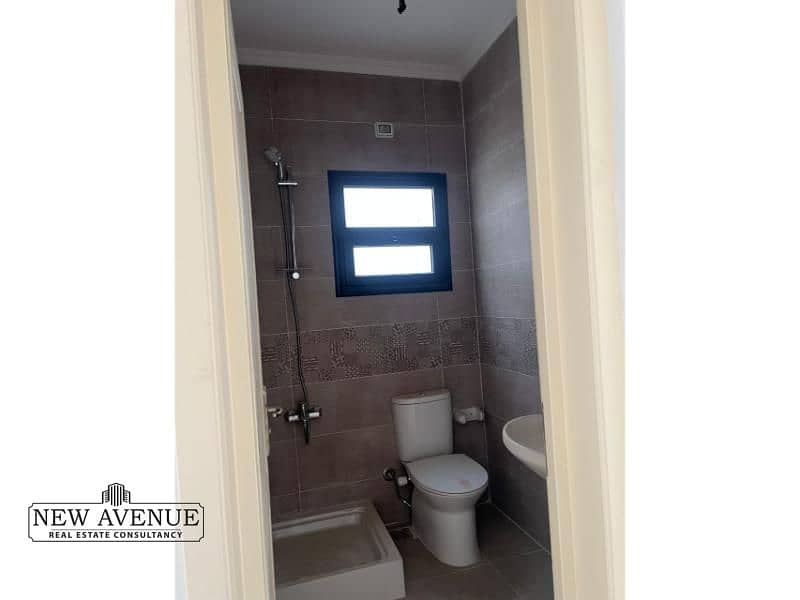 10 WhatsApp Image 2025-11-23 at 3.03. 58 PM (1). jpg