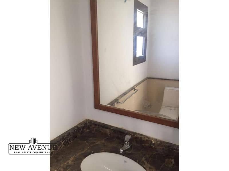 8 WhatsApp Image 2025-09-30 at 11.07. 52 AM. jpg