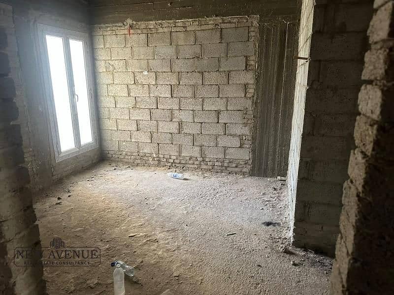 4 WhatsApp Image 2025-11-04 at 5.43. 43 PM (2). jpg