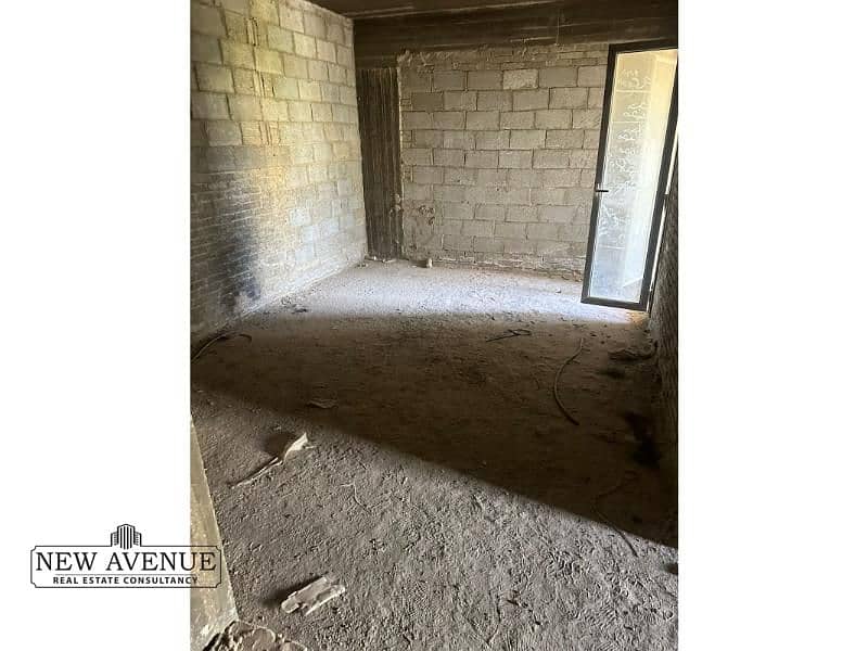 5 WhatsApp Image 2025-11-04 at 5.43. 41 PM (1). jpg