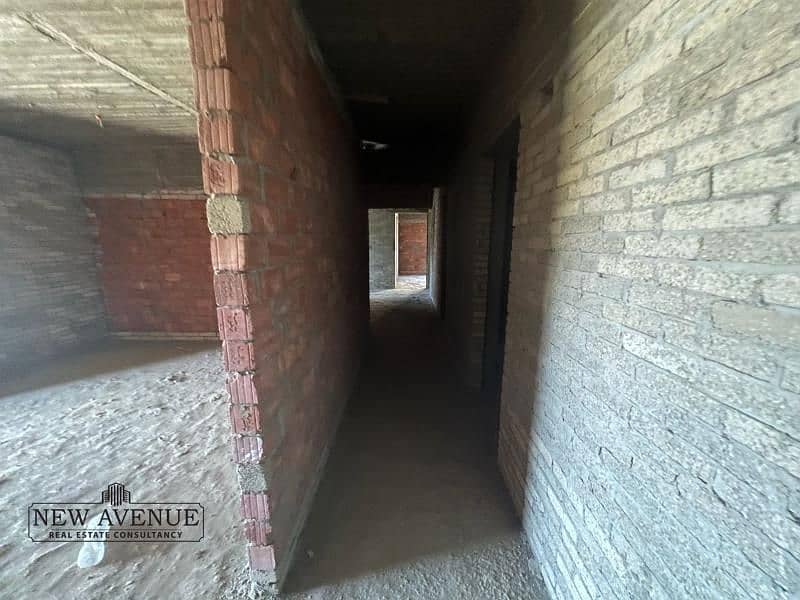 10 WhatsApp Image 2025-11-26 at 5.09. 36 PM (1). jpg