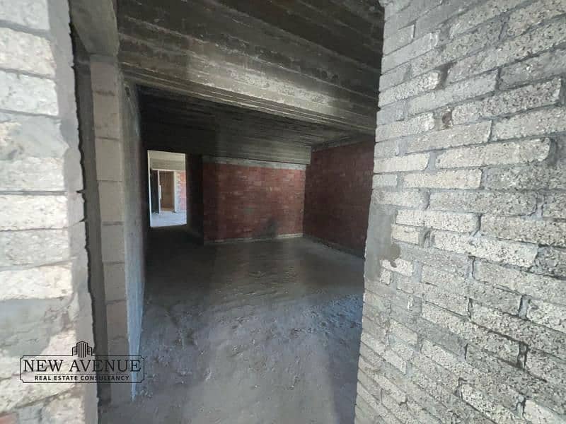 22 WhatsApp Image 2025-11-26 at 5.09. 49 PM (1). jpg