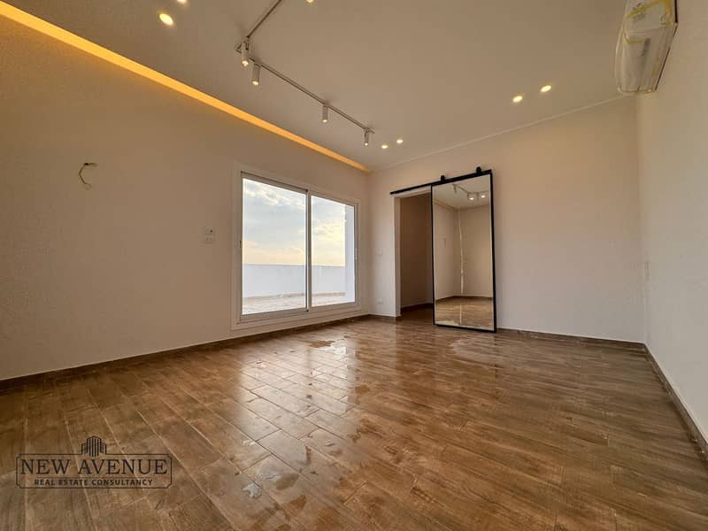 10 WhatsApp Image 2025-11-25 at 3.55. 39 PM. jpeg