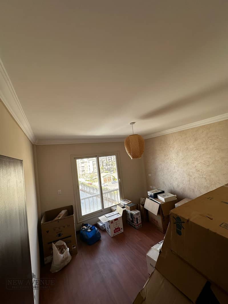 10 WhatsApp Image 2025-11-05 at 13.01. 46_380e9d00. jpg