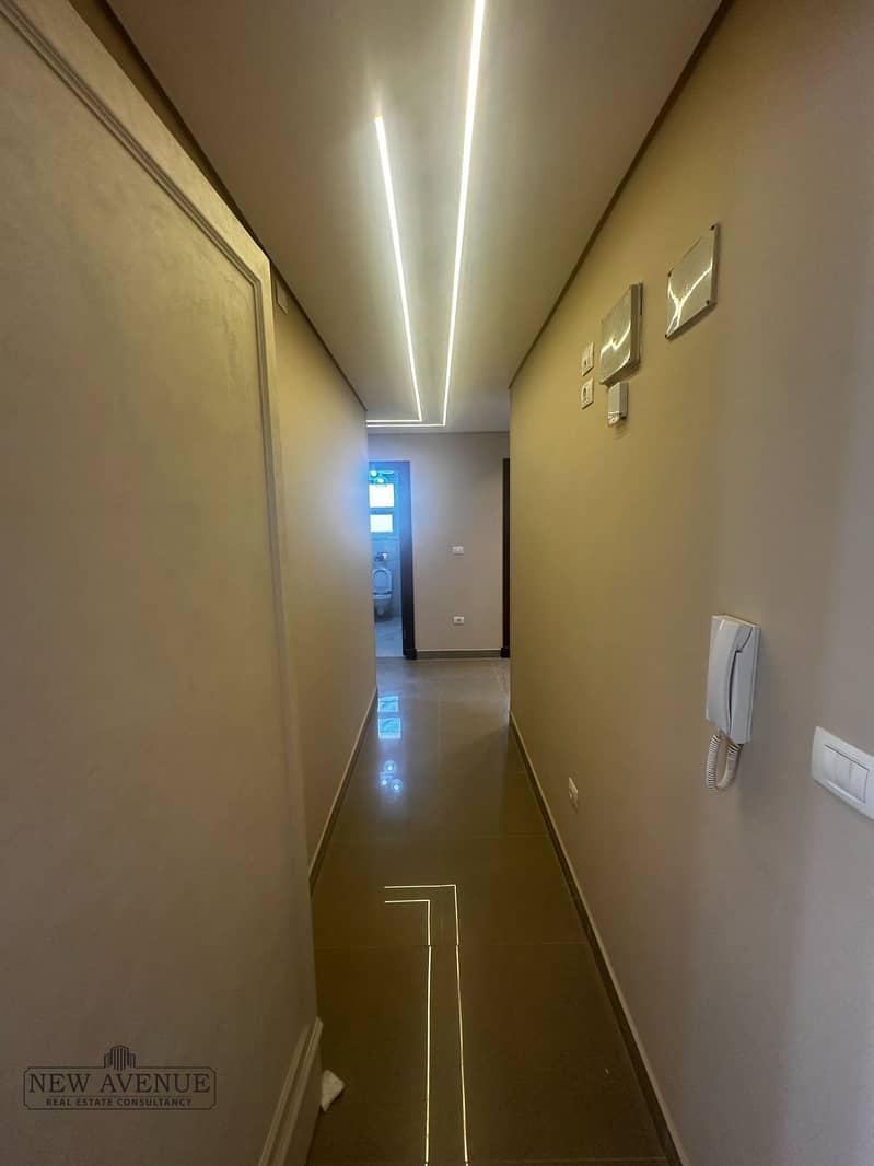 16 WhatsApp Image 2025-11-05 at 13.01. 47_c3ca889b. jpg