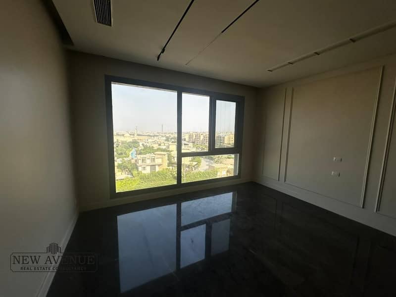 10 WhatsApp Image 2025-11-20 at 12.25. 14_f507d0b0. jpg