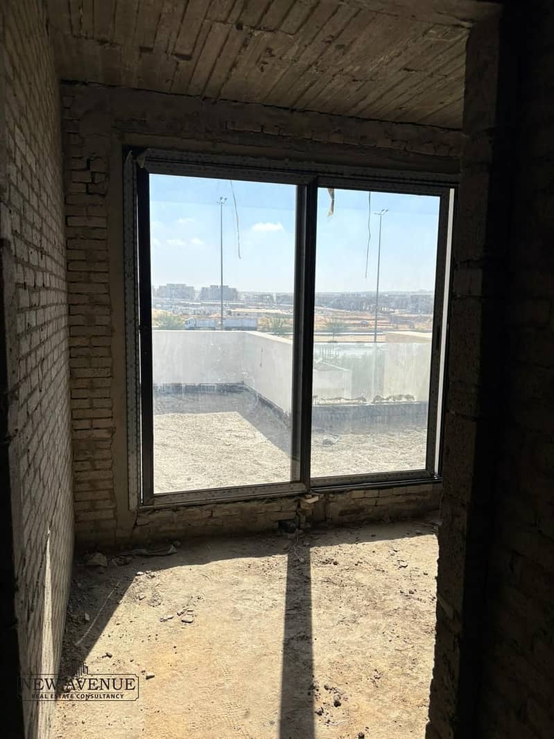 4 0e462bda-8c91-443f-9479-64e474e486a6. jpeg