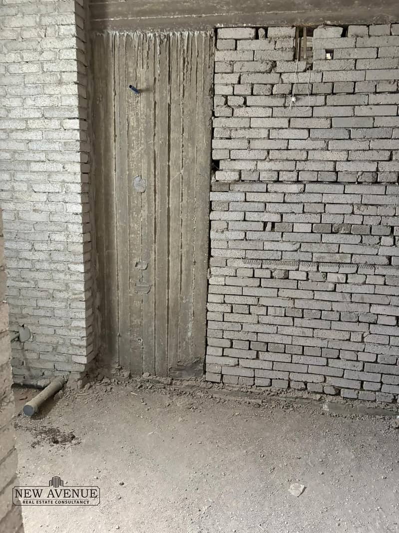 6 8aa685e7-4615-4dd6-b399-ee8b53e8e2e4. jpeg