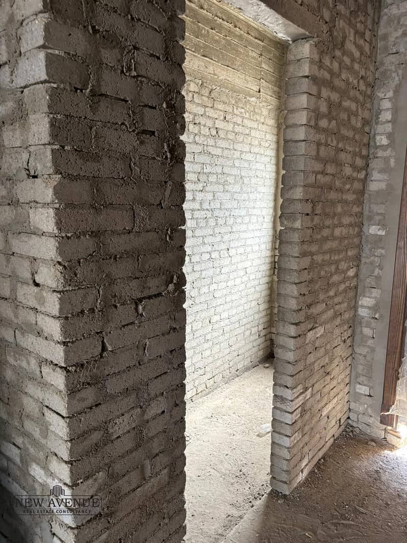 9 d4f92bf6-e81f-4705-84f9-fd04d385de83. jpeg