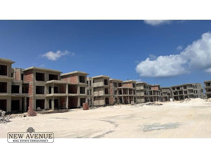 8 69bf0386-bc23-41b2-8bff-8f11ad9879b4. jpg