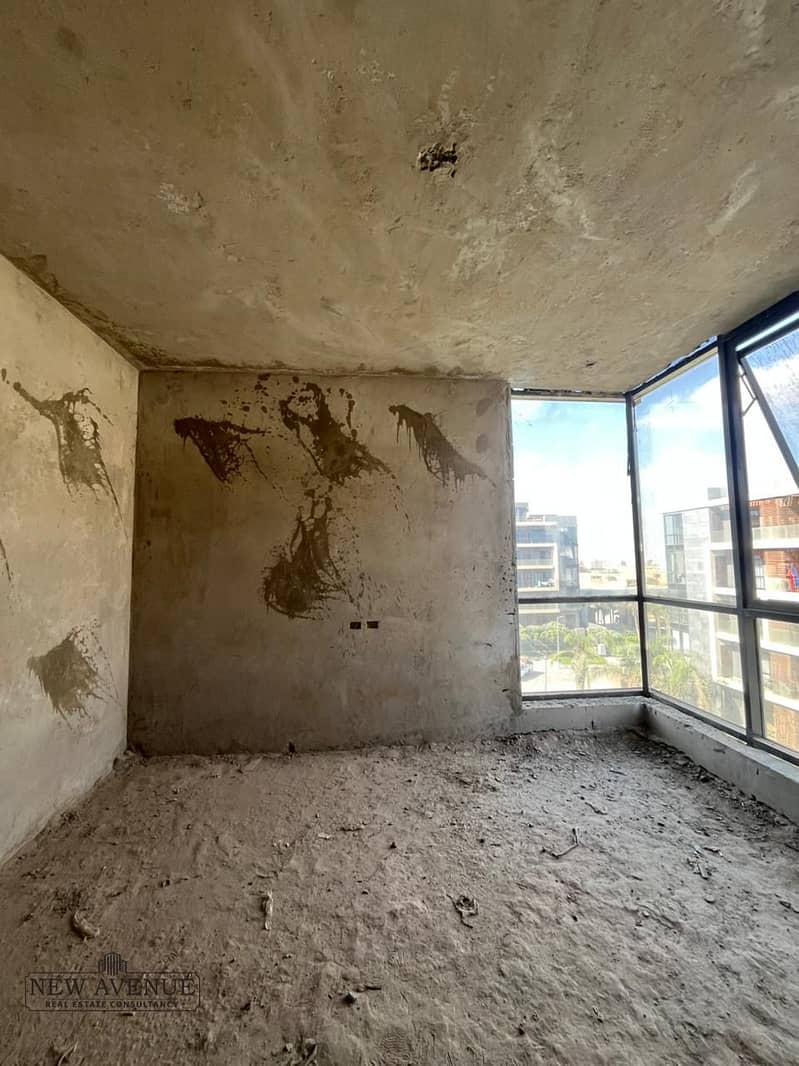 4 46b2dded-5e85-48e1-965c-3043aa293c6a. jpeg