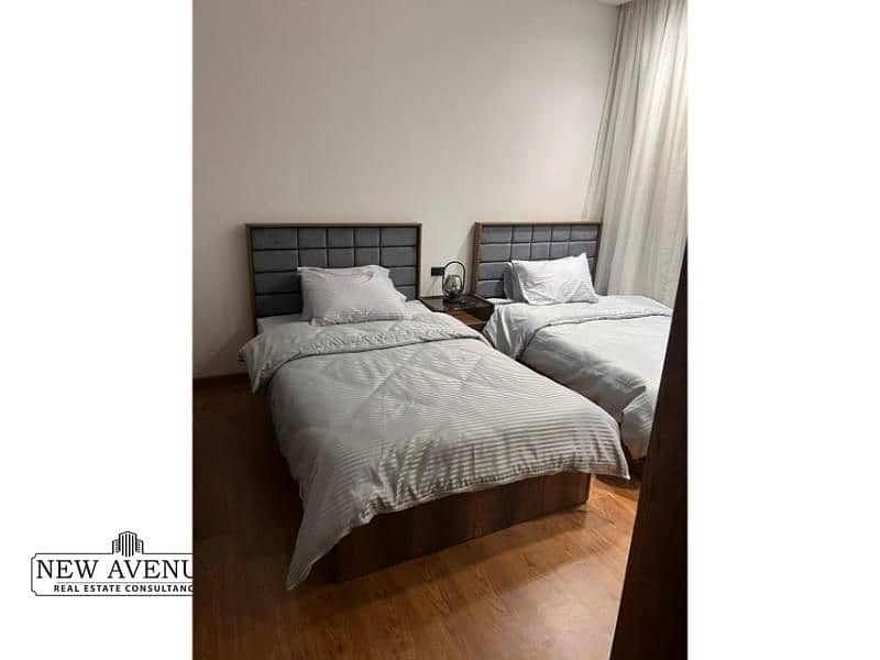 5 96ca0670-ec92-434a-8a30-bbaf901fc57b. jpg