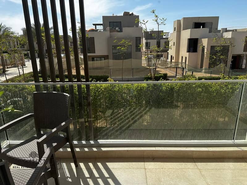 3 709a4dc8-36dc-4fd0-ac0c-5d7a04b2738f. jpeg