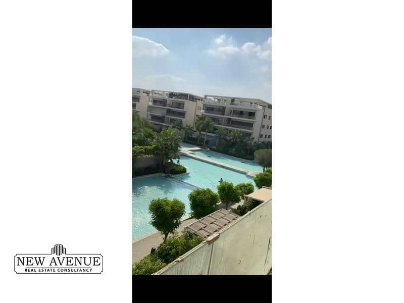 9 df7ecf97-020c-4b6f-8085-2f5d7879717a. jpg