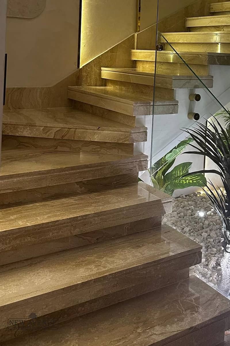 6 8792893b-ee55-46a1-98b0-8750413eddcf. jpeg