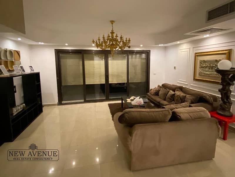 8 b716c3cd-553b-49dc-be11-b086e7ce9c4e. jpg