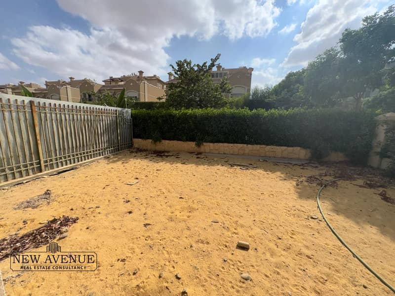 10 fdd2801e-c955-4b9d-b737-0bc934aac421. jpeg