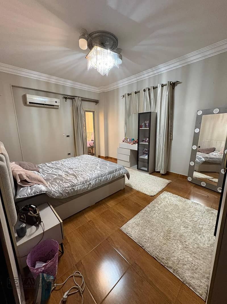 7 32006c86-25f2-438b-b12f-f525d4023038. jpeg