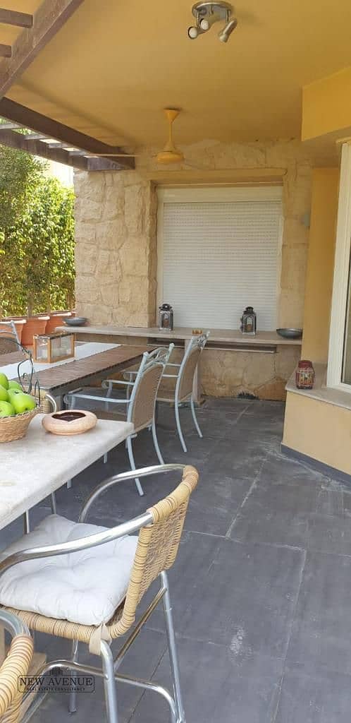 8 d763216a-a0d2-4024-a495-28e1d015c517. jpeg