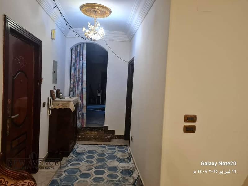 9 cf17a71e-b3c4-4da2-a871-923e68232a6f. jpeg