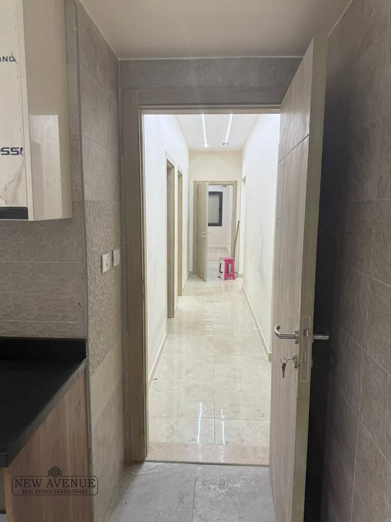 2 1b6e42bc-fab5-476e-96ba-475cc6dadef4. jpeg